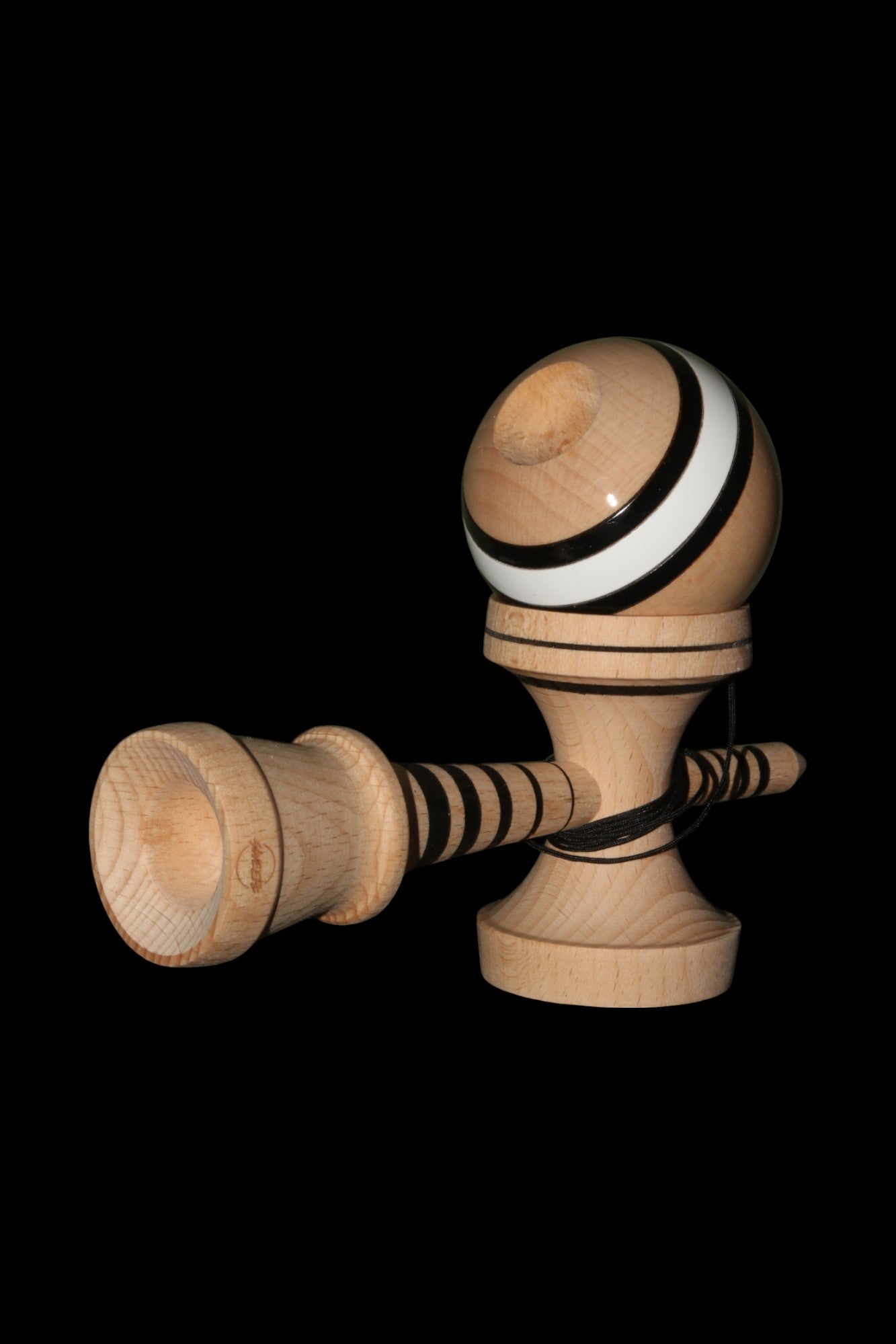 MATT SWEETS JORGENSON - B&W - BROKEN SHAPE (Sticky) – Kendama Senses