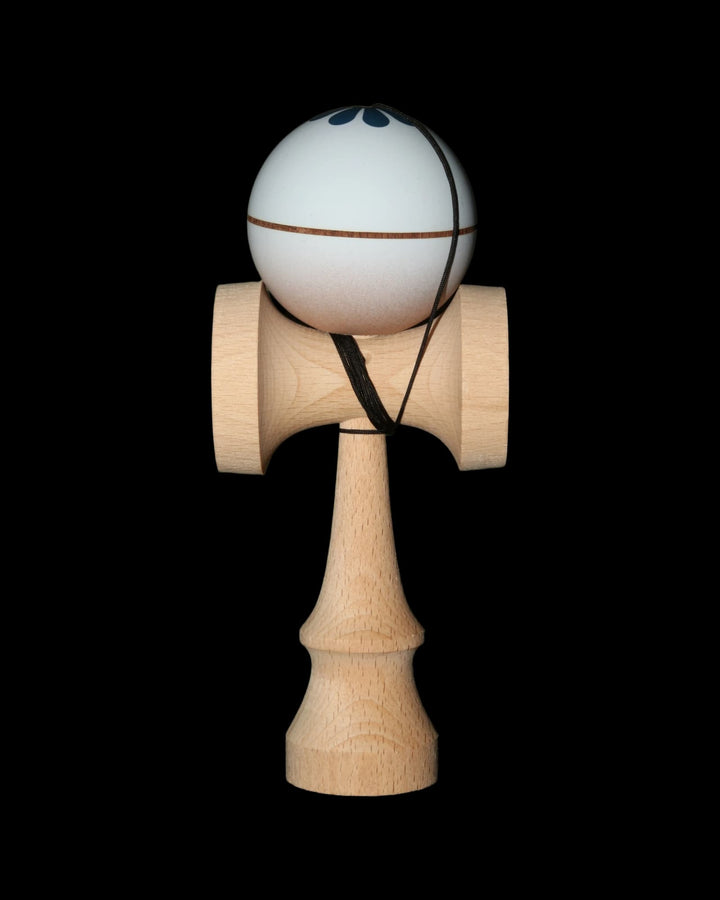 KIN Kendama BASE BLUE - Complete - 4